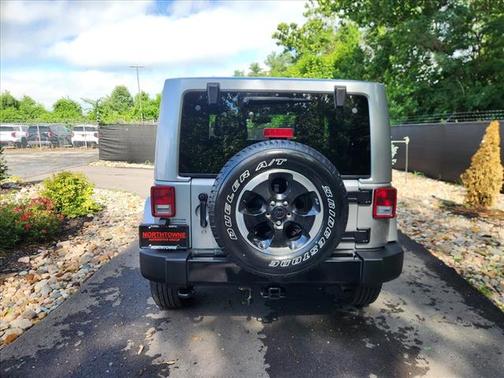 2014 Jeep Wrangler Sahara