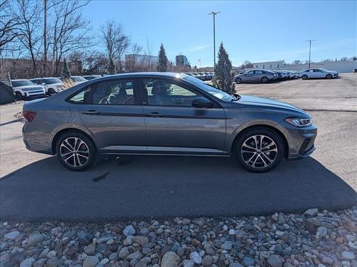 2025 Volkswagen Jetta 1.5T Sport