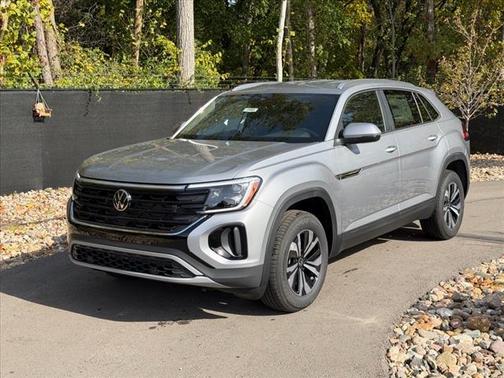 2026 Volkswagen Atlas Cross Sport 2.0T SE