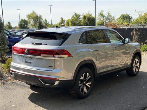 2026 Volkswagen Atlas Cross Sport 2.0T SE