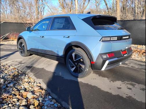 2026 Hyundai IONIQ 5 SE