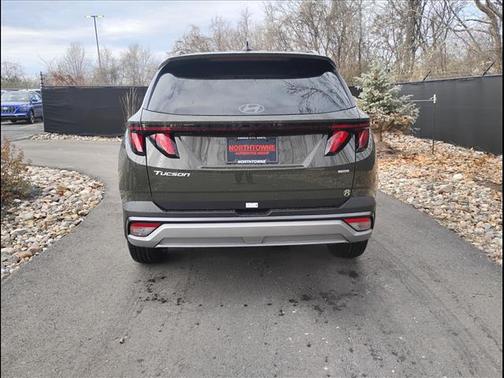 2026 Hyundai TUCSON SEL