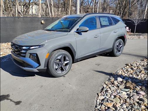 2026 Hyundai TUCSON SEL Premium