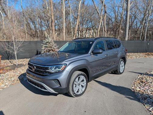 2023 Volkswagen Atlas 3.6L SE w/Technology