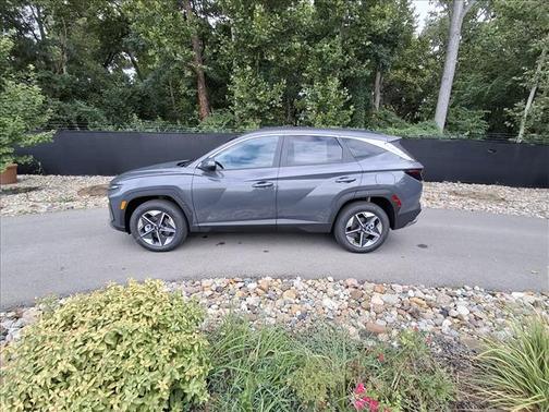 Gray 2026 Hyundai TUCSON Hybrid SEL Convenience