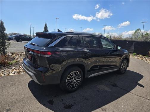 Deep Black Pearl 2026 Volkswagen Tiguan 2.0T S