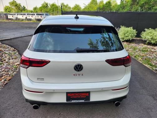 2023 Volkswagen Golf GTI 2.0T 40th Anniversary Edition