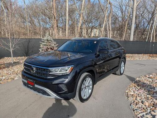 2020 Volkswagen Atlas Cross Sport 2.0T SE w/Technology