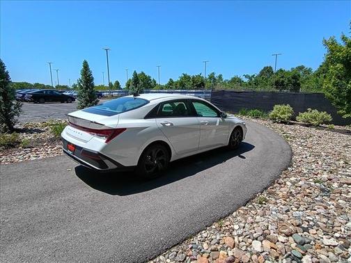 Serenity White Pearl 2026 Hyundai ELANTRA SEL Sport