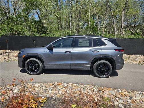 Platinum Gray Metallic 2026 Volkswagen Tiguan 2.0T SE R-Line Black