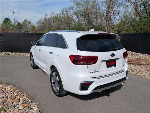 Snow White Pearl 2019 Kia Sorento SX