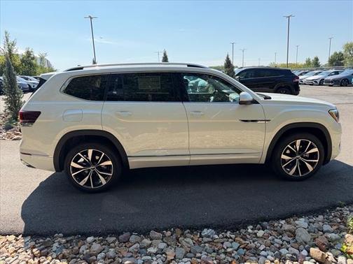 2026 Volkswagen Atlas 2.0T SEL Premium R-Line