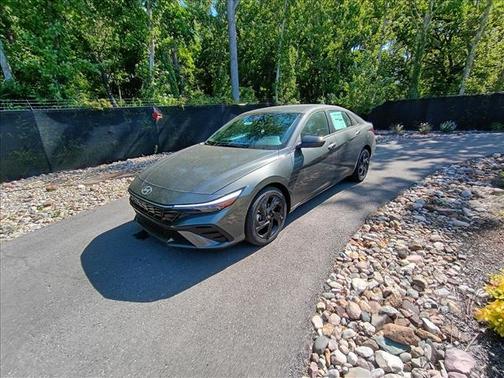 Amazon Gray 2026 Hyundai ELANTRA SEL Sport