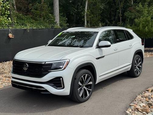 2026 Volkswagen Atlas Cross Sport 2.0T SEL Premium R-Line