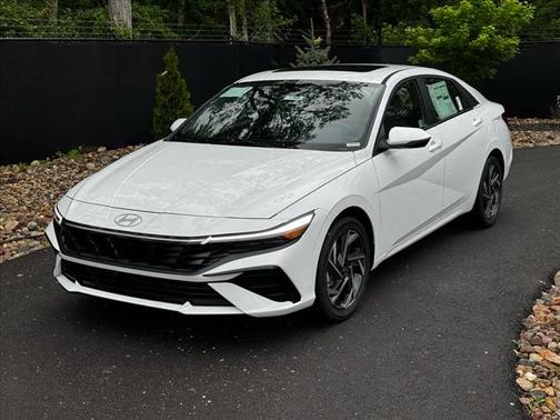 2025 Hyundai ELANTRA HEV Limited