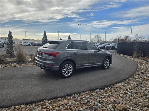 2022 Audi Q3 45 S line Premium