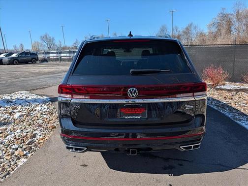 2025 Volkswagen Atlas 2.0T SEL Premium R-Line