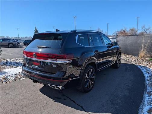 2025 Volkswagen Atlas 2.0T SEL Premium R-Line
