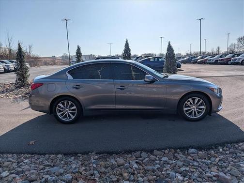 2014 INFINITI Q50 Base