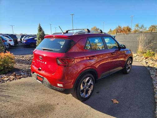 2024 Hyundai VENUE Limited