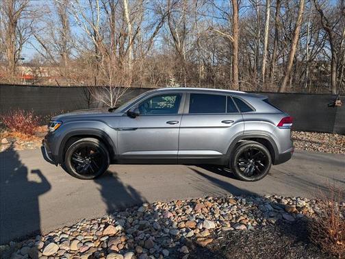 2023 Volkswagen Atlas Cross Sport 3.6L V6 SE w/Technology
