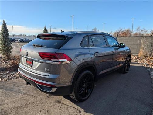 2023 Volkswagen Atlas Cross Sport 3.6L V6 SE w/Technology