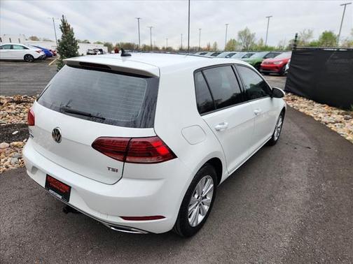 2018 Volkswagen Golf TSI SE