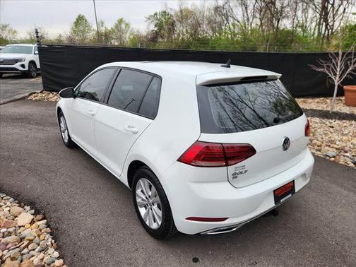 2018 Volkswagen Golf TSI SE