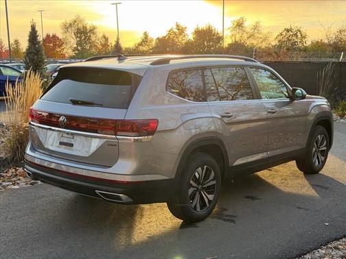 2026 Volkswagen Atlas 2.0T SE