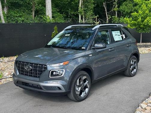 2025 Hyundai VENUE Limited