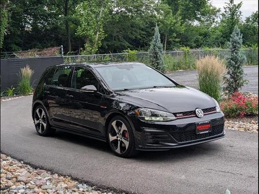 2019 Volkswagen Golf GTI 2.0T S