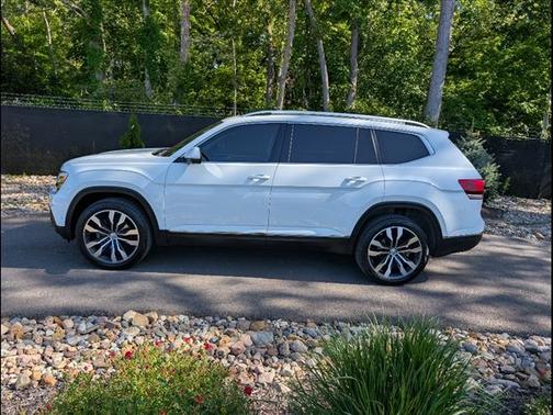 2019 Volkswagen Atlas 3.6L SEL Premium