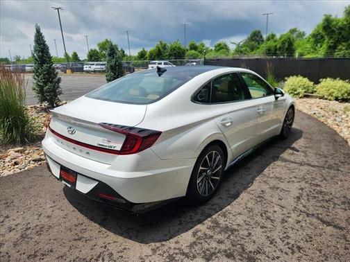 2020 Hyundai SONATA Limited