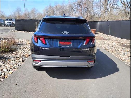 Deep Sea 2026 Hyundai TUCSON Hybrid SEL