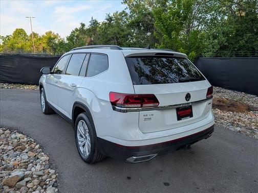 Pure White 2021 Volkswagen Atlas 3.6 V6 SE w/ Technology