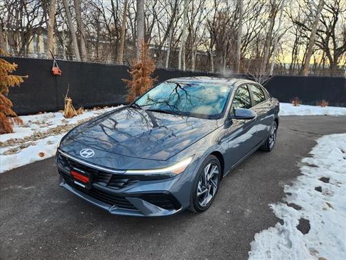 2025 Hyundai ELANTRA HEV Limited