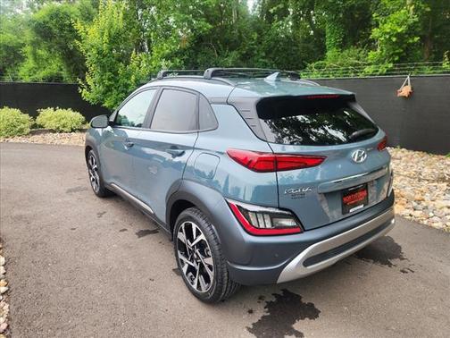 2022 Hyundai KONA Limited