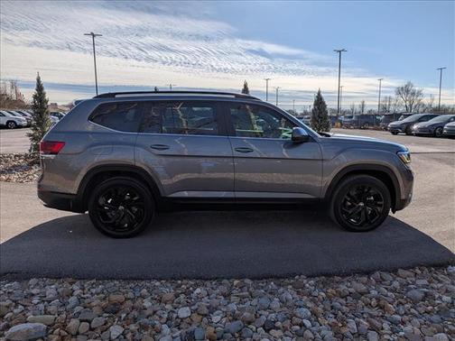 2023 Volkswagen Atlas 3.6L SE w/Technology