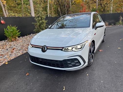2024 Volkswagen Golf GTI 2.0T SE