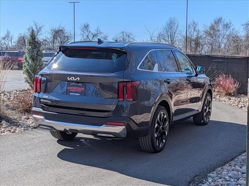 2025 Kia Sorento EX