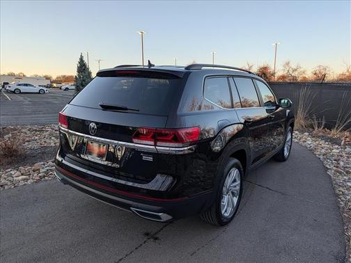 2023 Volkswagen Atlas 2.0T SE