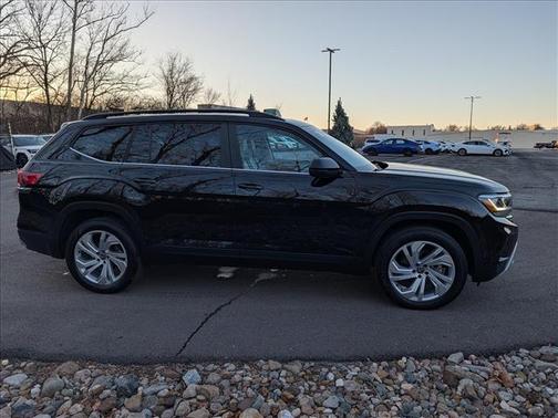 2023 Volkswagen Atlas 2.0T SE