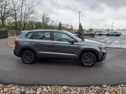 2022 Volkswagen Taos 1.5T S