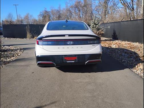 2026 Hyundai SONATA Hybrid SEL