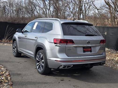 2022 Volkswagen Atlas 3.6L SEL Premium R-Line