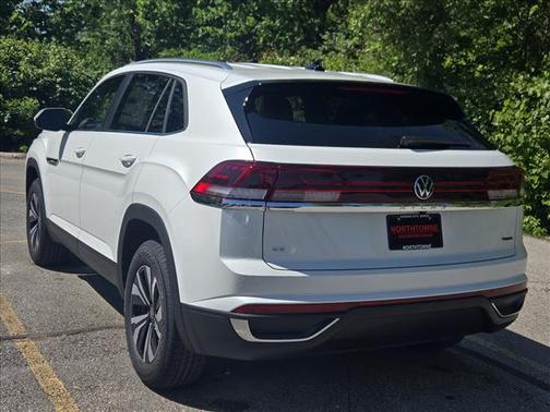 Opal White Pearl 2026 Volkswagen Atlas Cross Sport 2.0T SE