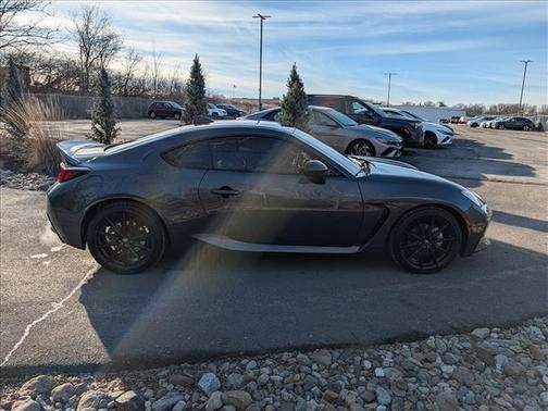 2025 Toyota GR86 Premium