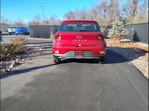 2026 Hyundai VENUE SE