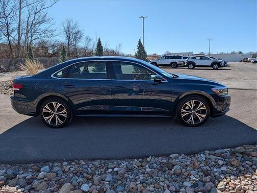 2020 Volkswagen Passat 2.0T SEL