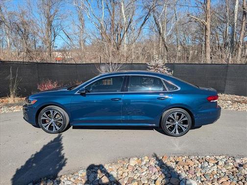 2020 Volkswagen Passat 2.0T SEL